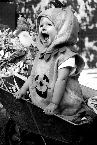 Babies GB Pics - Gstebuch Bilder - halloween_baby.jpg